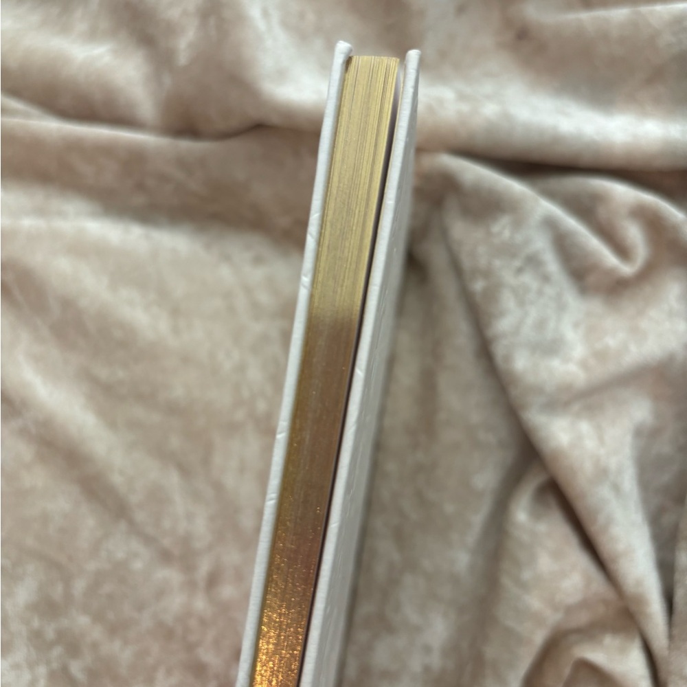 Dior Jadore White Embossed Floral Notebook with Gold Text - Picture 4 of 4